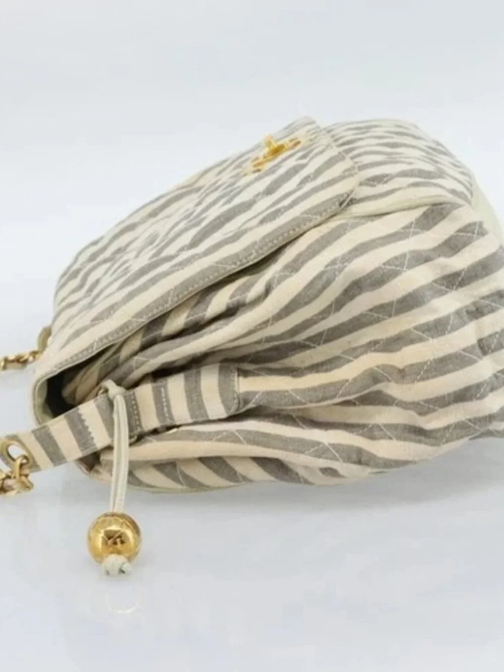 CHANEL Striped Matelasse Chain Shoulder Bag Canvas White Gray CC Auth bs3642 - Picture 3 of 16